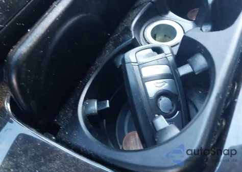 2012 BMW 535I xDrive z USA, uszkodzony, nr VIN WBAFU7C58CDU63299